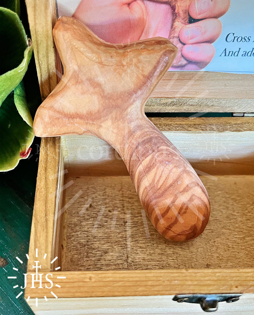 Cruz de mano