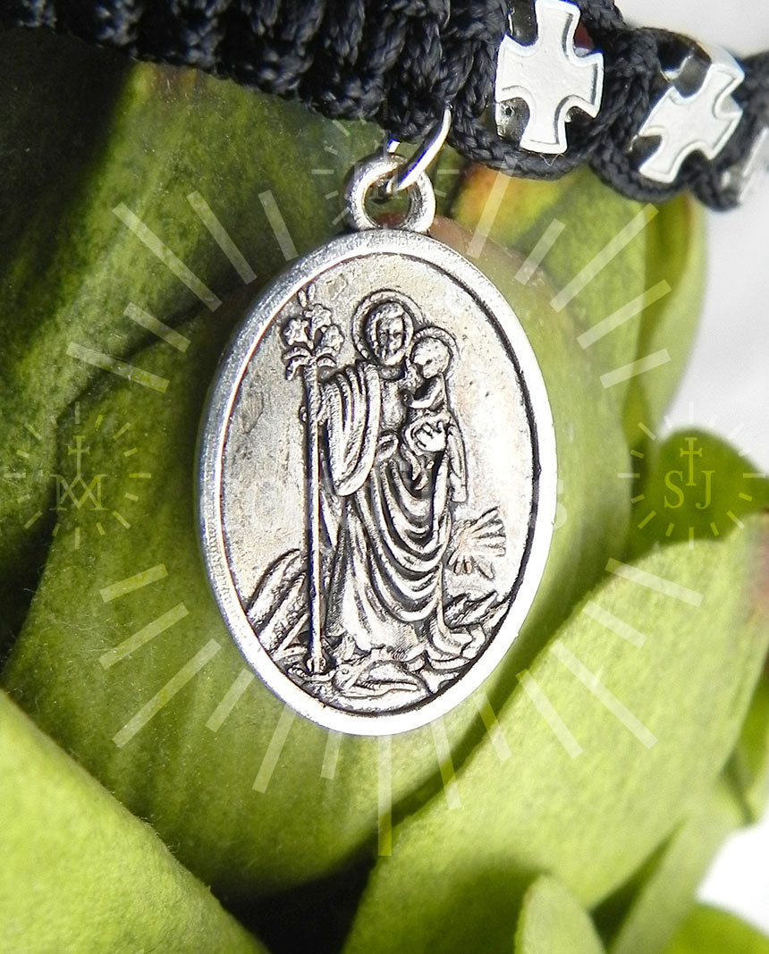 Brazalete "decenario San José terror de los demonios"